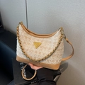 Sac hobo chic en tweed beige et cuir kaki avec bandoulière chaîne dorée élégante - Khaki