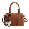 Borsa Boston marrone in pelle con logo goffrato e ciondolo cavallo a dondolo blu bianco - Marrone Giallo Con Ciondolo a Cavallo
