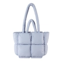 Sac fourre-tout matelassé lavande avec texture rembourrée et doubles poignées - Bleu