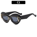 Occhiali da sole fashion cat-eye con montatura nera e dettagli in metallo oro - Montatura Nera Lenti Grigie