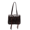Borsa sottobraccio retrò in pelle marrone con tasche a fiocco plissettate e cinghie - Marrone