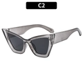 Cat-Eye-Sonnenbrille mit transparent grauen Rahmen und grauen Gläsern, Farbcode C2 - Transparent Grauer Rahmen Graue Gläser (C2)