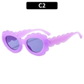 Lunettes de soleil violettes en forme de fleur de tournesol avec monture ondulée C2 - Violet