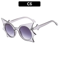 Gafas de sol de moda con forma de murciélago, montura gris transparente y lentes violetas - Montura Gris Translúcida Lente Gris Degradado