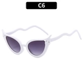 Lunettes de soleil Y2K œil-de-chat blanches avec texture serpent et branches ondulées - Monture Blanche Verre Gris