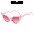 Lunettes de soleil œil-de-chat roses avec branches ondulées et verres dégradés - Monture Rose Gelée Verre Dégradé Rose