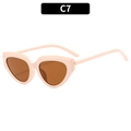 Cat-Eye-Herzsonnenbrille in hellrosa Rahmen mit braunen Gläsern für Damen - Cremefarbener Rahmen Tee Linsen (C7)