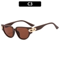 Occhiali da sole cat-eye marrone caffè con metallo dorato e dettagli in perle - Montatura Marrone Lenti Tè (C3)
