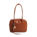 Bolso de hombro de cuero PU marrón caramelo con un exclusivo amuleto de guante de béisbol - Marrón