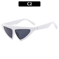 Lunettes de soleil triangulaires avec monture blanche et verres gris foncé, SKU C2 - Monture Blanche Verres Gris