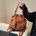 Modischer japanischer Nylon Rucksack in Braun grosse Kapazitaet Freizeit Umhaengetasche - Braun