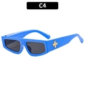 Occhiali da sole Y2K quadrati cat-eye blu lucido con decorazioni floreali dorate - Montatura Blu Lenti Grigie (C4)
