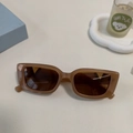 Square translucent brown fashion sunglasses for men and women with UV400 resin lenses - Jelly Tea