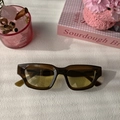 Lunettes de soleil rétro rectangulaires avec monture en résine ambre et verres teintés jaunes - Vert Transparent