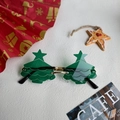 Christmas tree shaped party sunglasses with green festive lenses and gold metal bridge - Star Christmas Tree