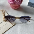 Lunettes de soleil œil-de-chat sans monture, verres dégradés violets et métal doré - Double Gris