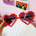 Lunettes de soleil enfant en forme de cœur rouge avec verres dégradés violets et bords - Rouge