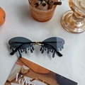 Frameless melting design sunglasses with dark grey lenses and gold metal accents - Tears Black