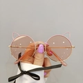 Cute kids pink cat ear sunglasses with round lenses and golden metal frames - Pink