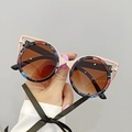 Cat eye sunglasses with rose gold frames, floral circular rims and bow details - Floral Multicolor