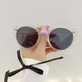 Kinder Vintage Sonnenbrille mit rundem Gelee-Harzrahmen und dunkelgrauen Gläsern - Transparenter Rahmen Graue Gläser