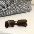 Lunettes de soleil carrées classiques en écaille avec verres brun foncé - Léopard Enfant
