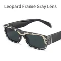 Gafas de sol retro rectangulares con montura de leopardo y lentes grises - Montura Jaspeada / Lentes Grises
