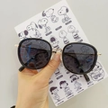 Round Style / Black Frame Grey Lens