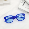 Close-up of blue translucent square sunglasses with model 3959 code on the temple - Blue