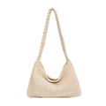 Schicke cremefarbene Strick-Hobo-Tasche mit breitem Gurt und minimalistischem Design - Weiß