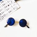 Retro round kids sunglasses with gold metal frame and dark blue mirrored lenses - Blue Mirrored