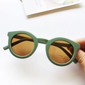 Lunettes de soleil vintage enfant avec monture verte mate et verres ambrés UV400 - Vert Mat