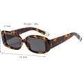 Retro tortoiseshell square sunglasses with dark grey lenses and size specifications - Demi