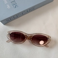 Retro cat-eye sunglasses with transparent tawny pink frames and brown UV400 lenses - Champagne