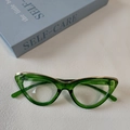 Lunettes œil-de-chat rétro avec monture verte transparente et détails en métal doré - Lentille Blanche Vert Transparent