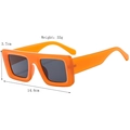 Lunettes de soleil rectangulaires rétro avec monture orange vif et verres foncés - Orange