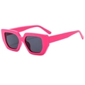 Occhiali da sole squadrati oversize rosa vivace con lenti scure per uno stile retrò - Rosso rosa