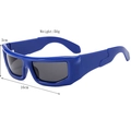 Lunettes de soleil de sport Y2K bleues avec verres gris et design tech futuriste - Bleu