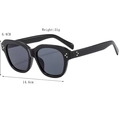 Retro oversized square sunglasses with black frame and dark grey lenses for fashion - Glossy Black (C01)