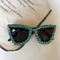 Occhiali da sole cat-eye tartarugati con strass verde acqua e lenti nere alla moda - Montatura Tartarugata Strass Blu Verde Lente Nera