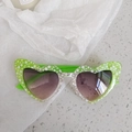 Occhiali da sole bimbi a cuore verde brillante con stelle e lenti sfumate - Verde 7-Montatura a cuore verde brillante con stelle bianche