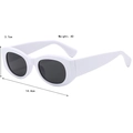 Occhiali da sole retrò con montatura bianca, lenti scure e dimensioni dettagliate - Bianco
