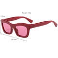 Lunettes de soleil œil de chat, monture rouge et verres roses, 14,6 cm large et 40 g - Rouge Transparent
