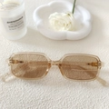 Lunettes de soleil carrées rétro en finition marron ambre translucide style vintage - Champagne