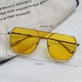 Retro oversized sunglasses with yellow transparent lenses and gold metal temples - Transparent / Yellow Lens