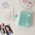 Minzgrüner Glitzer-Ordner mit Herzverschluss und Herzanhänger für K-Pop-Fotokarten - 3 Zoll (Inkl. 10 Innenseiten) / Minzgrün