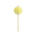 Detail eines flauschigen gelben Pompons und Einhorns oben auf dem kreativen Gelschreiber - Gelb