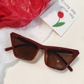 Lunettes de soleil rétro bordeaux irrégulières avec verres dégradés et monture chic - Style Œil de Chat Rouge Vin Foncé Verres Dégradés Thé