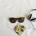 Chic black and gray cat-eye sunglasses with gradient brown lenses for a retro fashion look - Dark Brown
