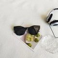 Fashionable black square oversized cat eye sunglasses with high-quality dark lenses - Black